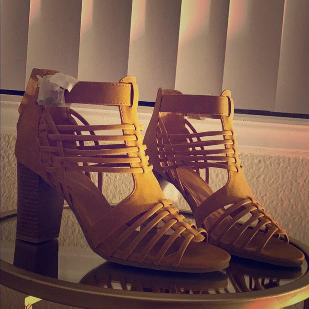 New Woman size 6